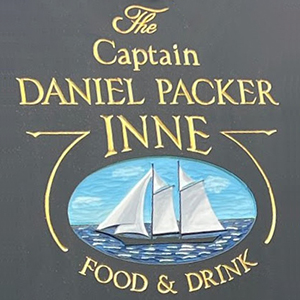 Captain Daniel Packer Inne